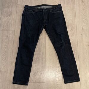 Uniqlo Men's Dark Blue Slim Jeans